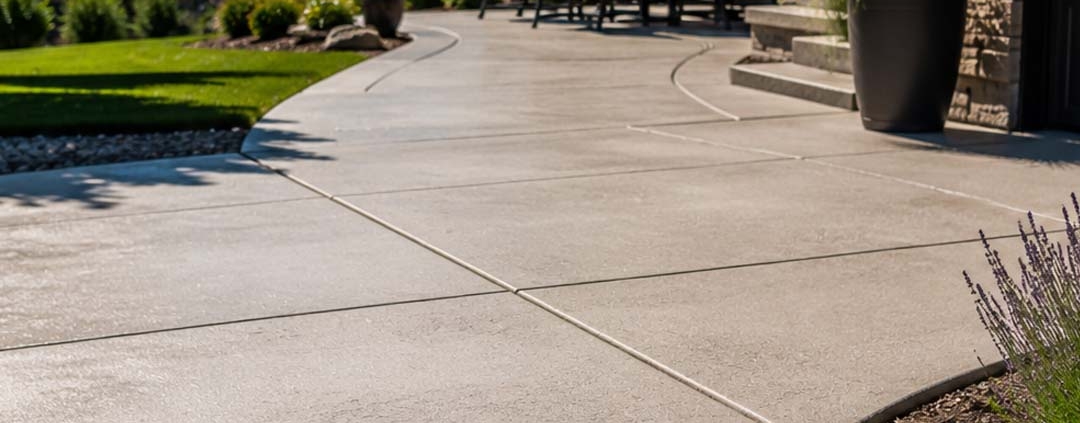 concrete tips for summer maintenance